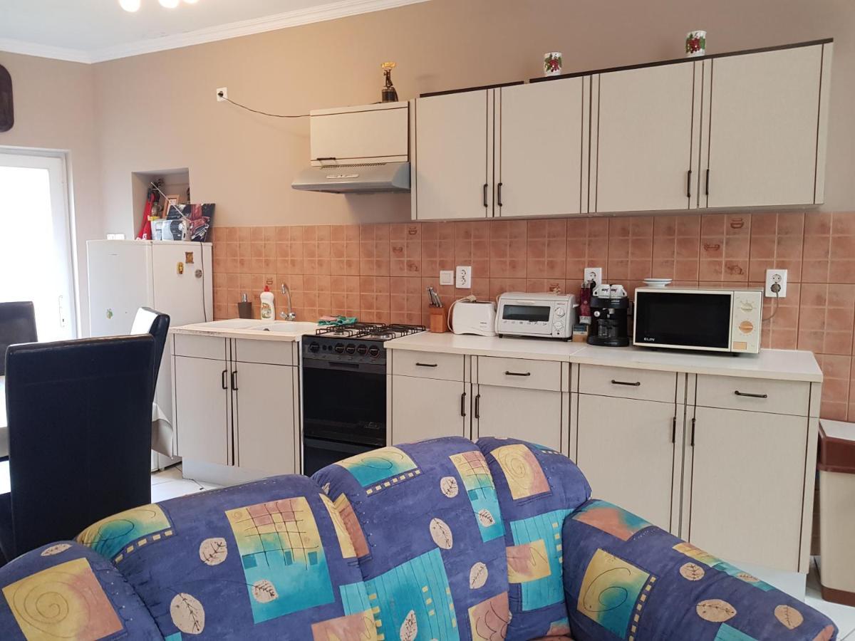 Ferienwohnung Belvarosi Apartman Erlau Exterior foto
